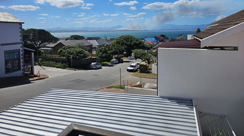 3 Bedroom Property for Sale in Mossel Bay Central Western Cape